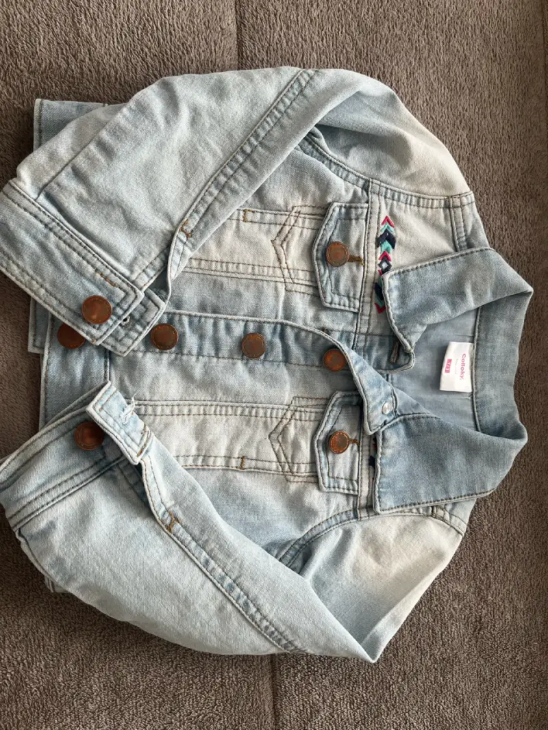 Chaquetas y chalecas - 1