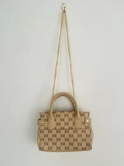 Bolso de mano beige marca BEBE - miniatura 3