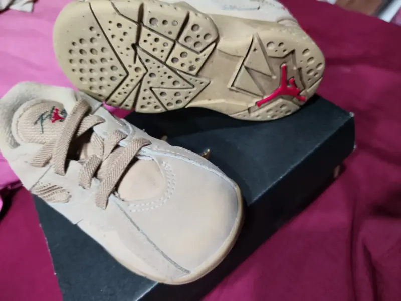 Zapatillas deportivas beige para niños - 1