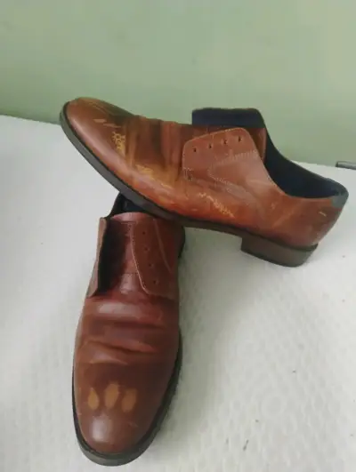 Zapatos de cuero cardinale  para hombre talla 41 - miniatura 1