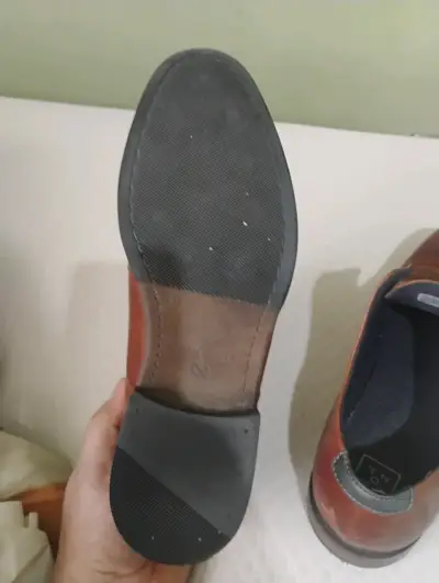 Zapatos de cuero cardinale  para hombre talla 41 - miniatura 2