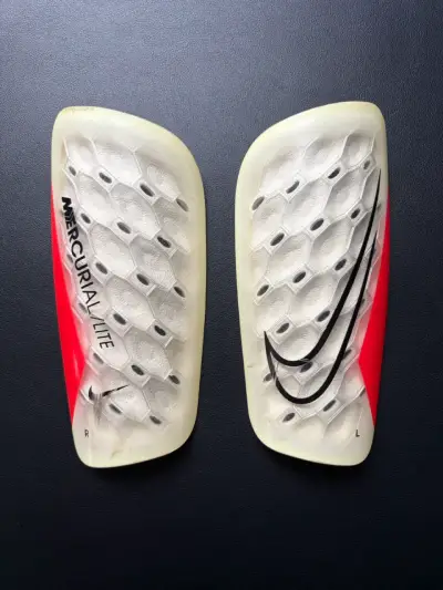 Canilleras Nike Mercurial Lite - miniatura 1