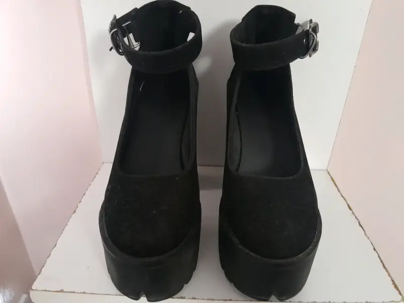 Zapatos de plataforma negros con hebilla - 1