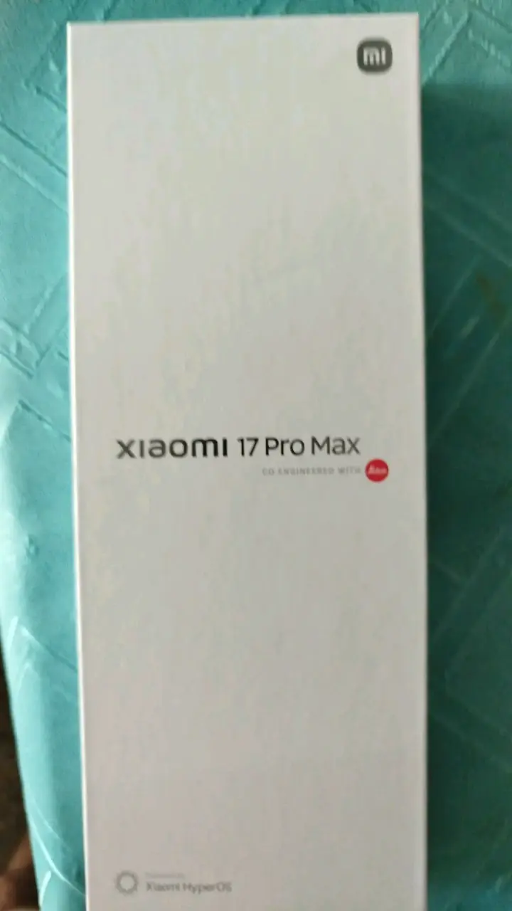 Smartphone Xiaomi 17 Pro Max con HyperOS - 1