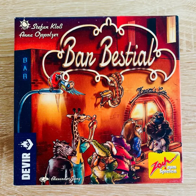 Juego de cartas Ban Bestial de Devir - 1