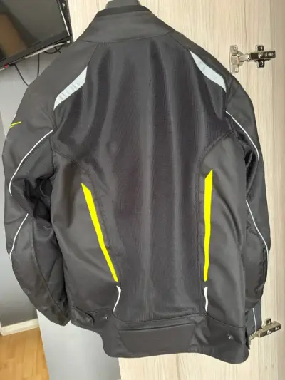 Chaqueta de moto Ixon negra con detalles amarillos - miniatura 2