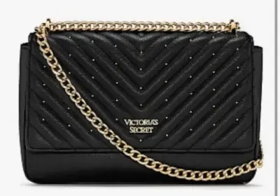 Cartera negra con cadena Victoria's Secret - miniatura 1