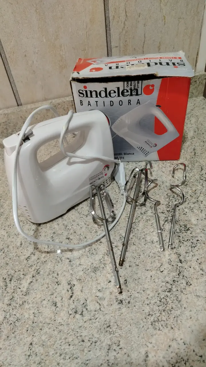 Batidora eléctrica Sindelen Mix White 5 velocidades