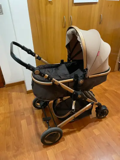Coche cuna de paseo Bebecoo cómodo y seguro - miniatura 3
