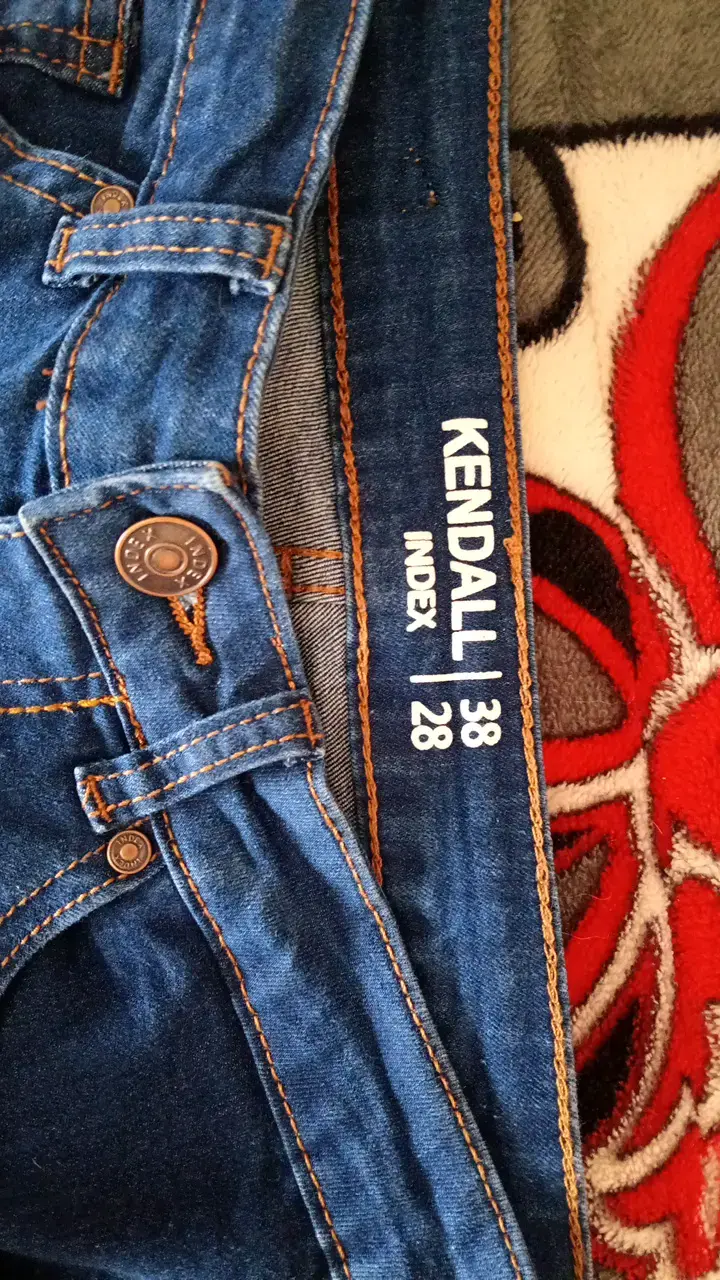 Jeans Kendall Índigo Talla 38 - 3