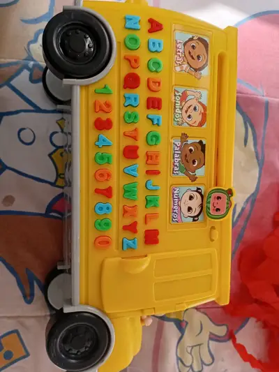 Autobús educativo infantil con letras y números - miniatura 1
