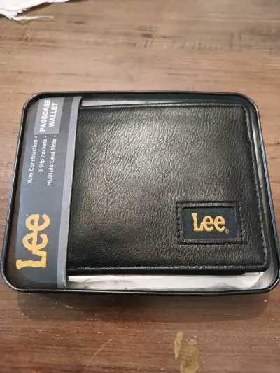 Billetera de cuero negra Lee con múltiples compartimentos - miniatura 1