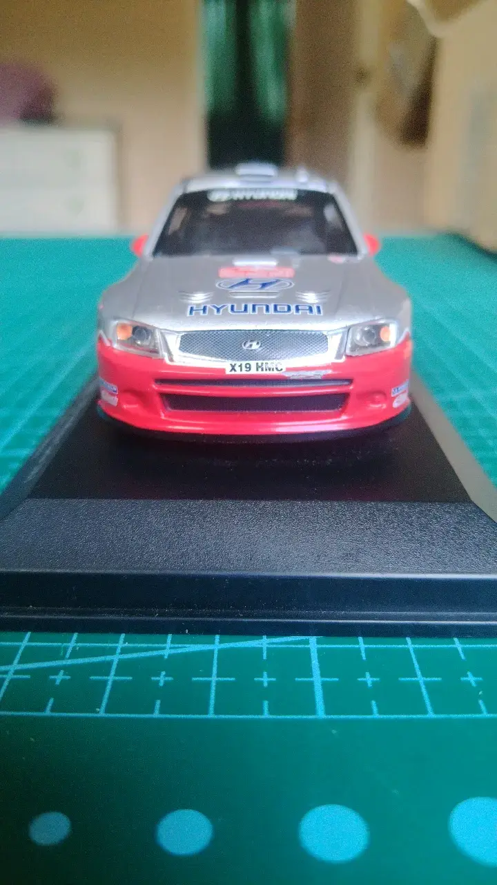Modelo a escala Hyundai Accent WRC 2003 - 2
