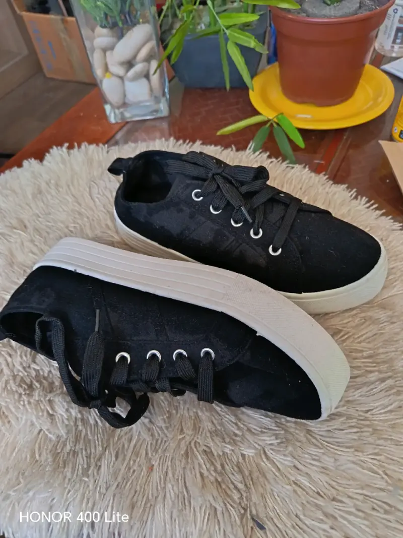 Zapatillas negras casuales para mujer - 3