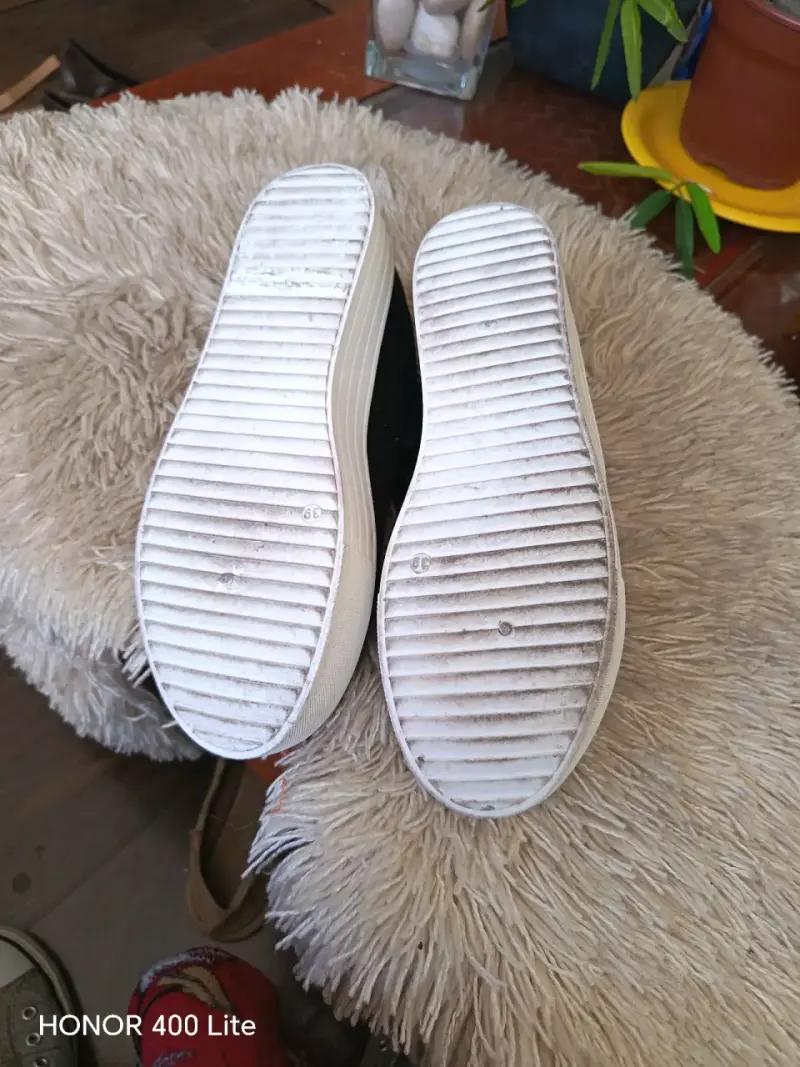 Zapatillas negras casuales para mujer - 6