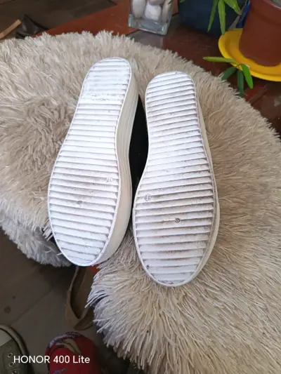 Zapatillas negras casuales para mujer - miniatura 6