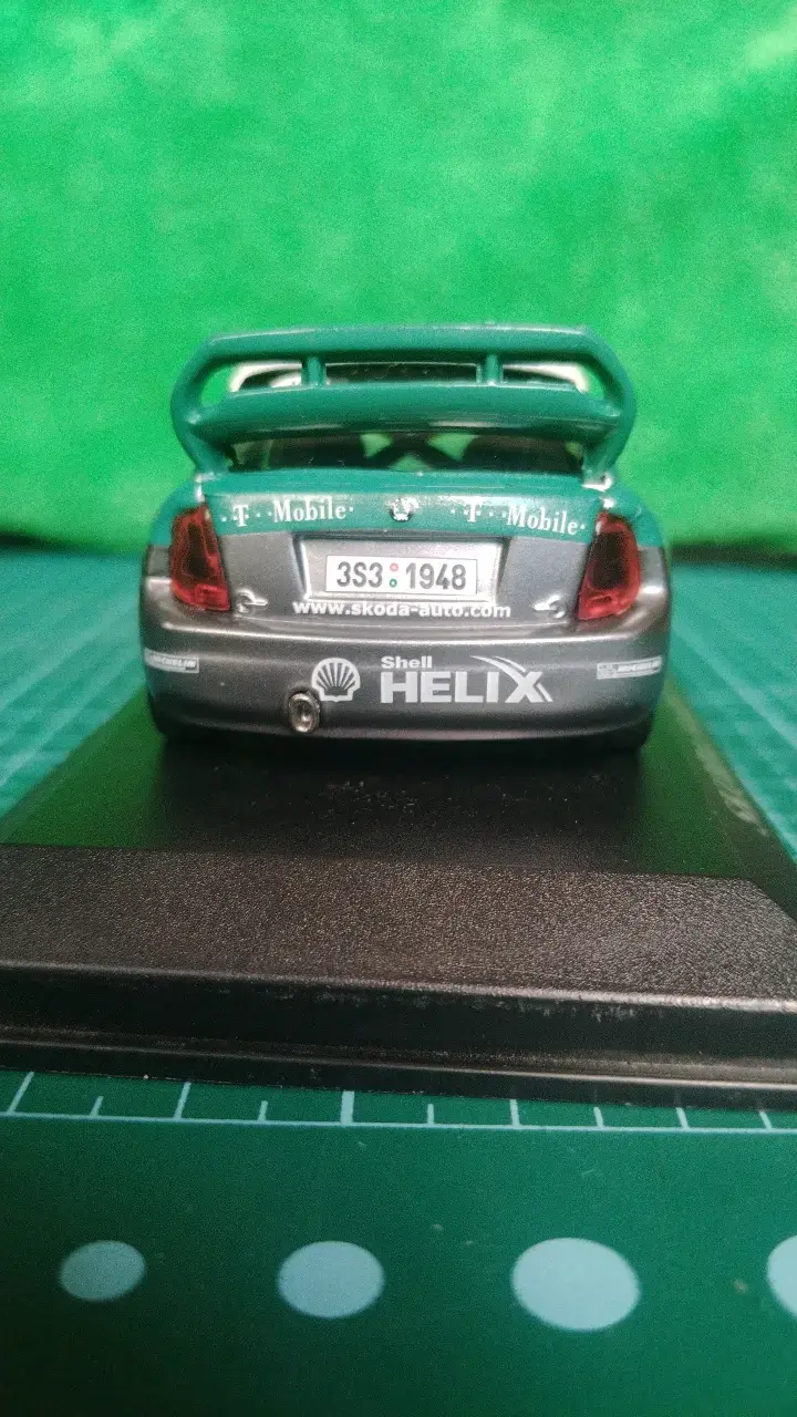Modelo a escala Skoda Fabia WRC 2003 - 4