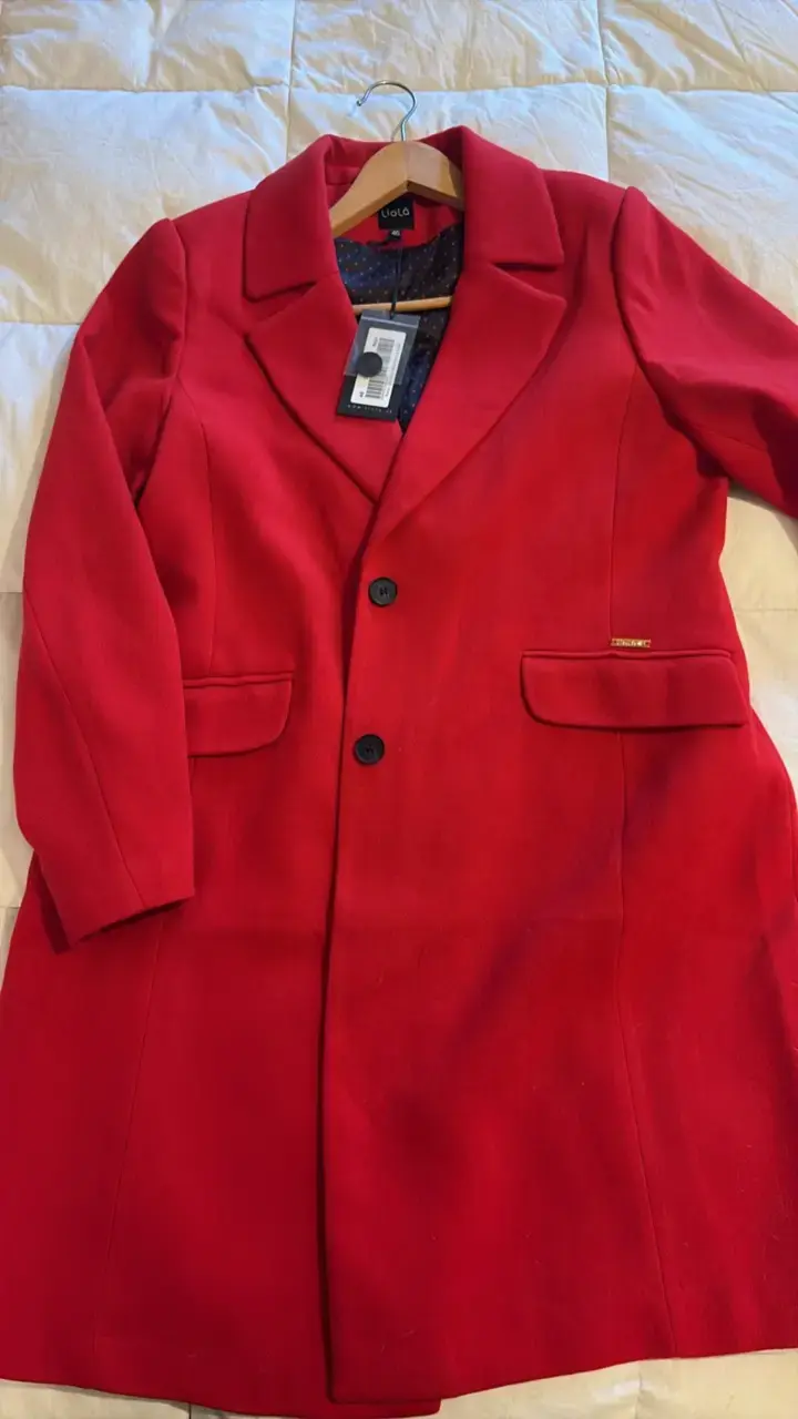Abrigo rojo elegante para mujer marca Liola - 2