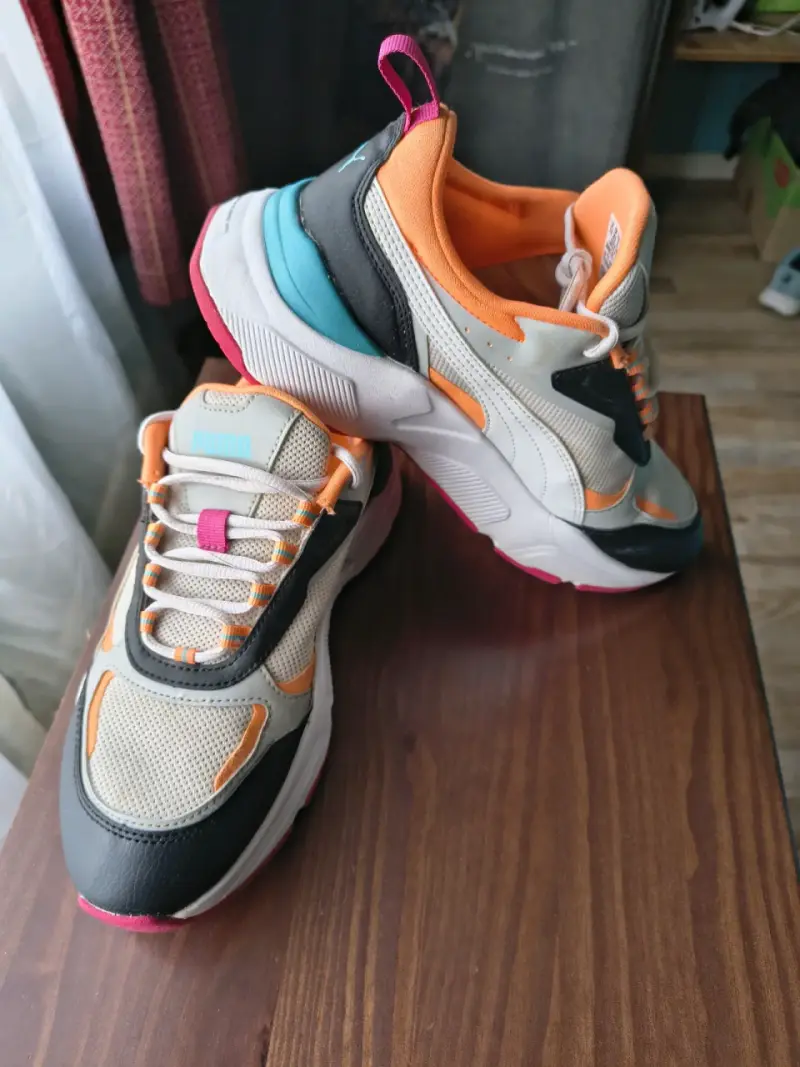 Zapatilla urbana - 2