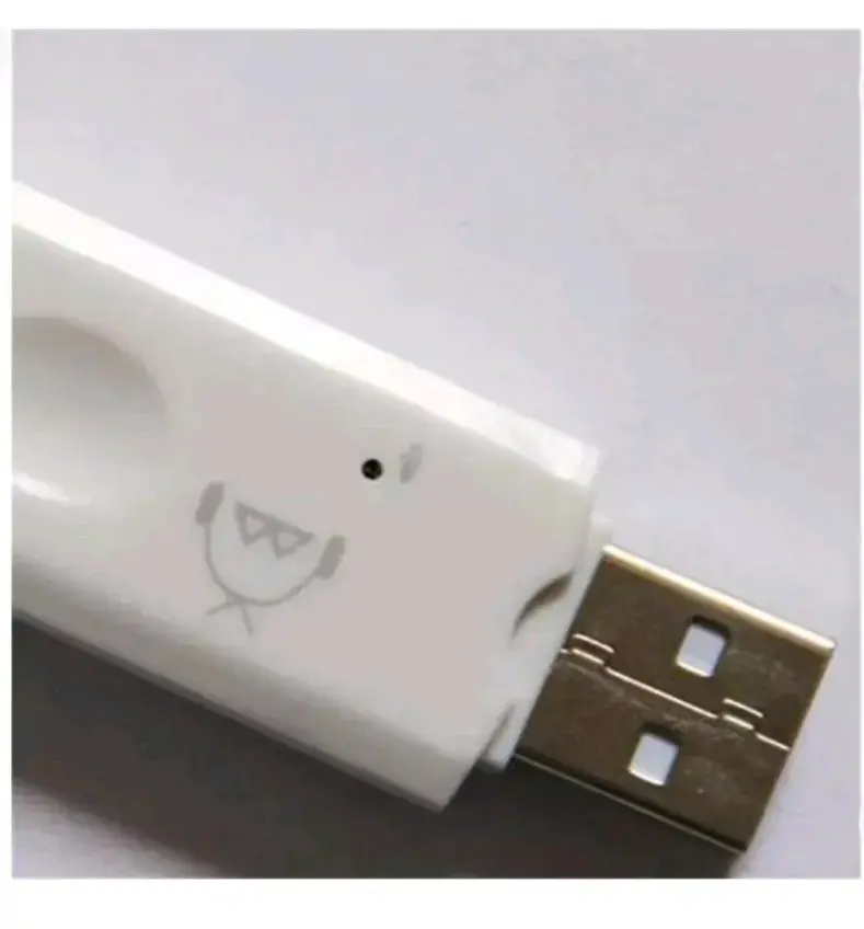 Adaptador USB Bluetooth para Auto - 1
