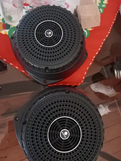 Parlantes Sanyo para auto en buen estado - miniatura 1