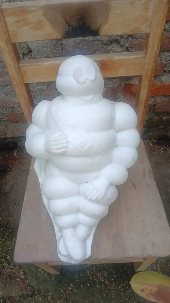 Figura decorativa del muñeco Michelin - 1