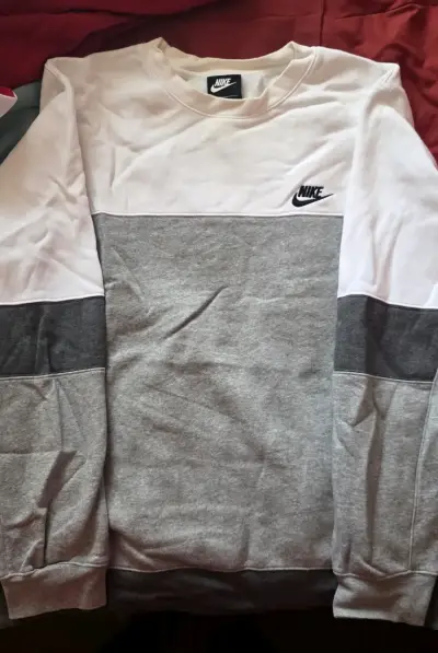 Polerón Nike bicolor gris y blanco - miniatura 1
