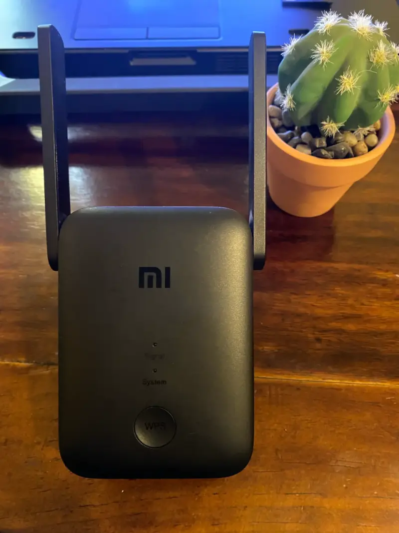 Repetidor WiFi Xiaomi con antenas