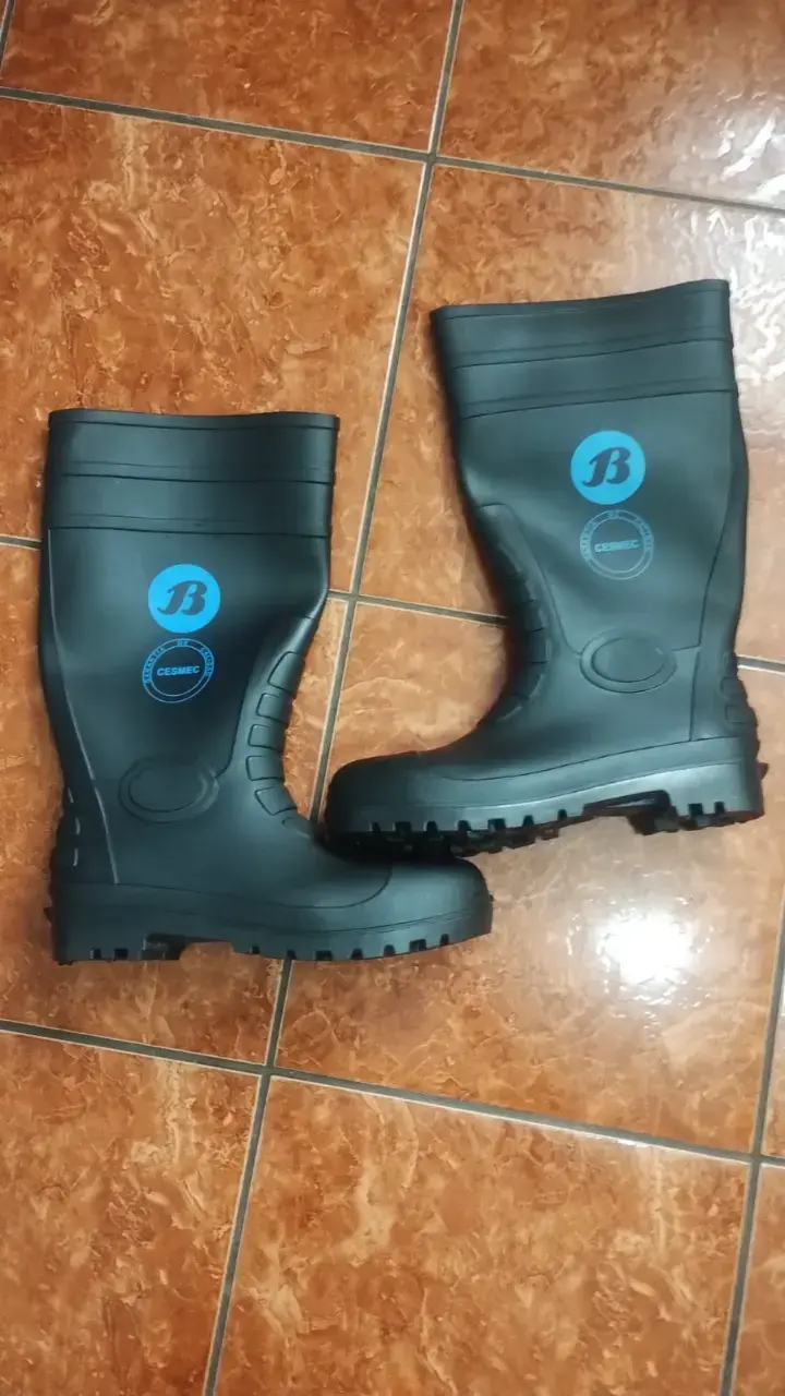 Botad de agua de seguridad BATA 42 - 2