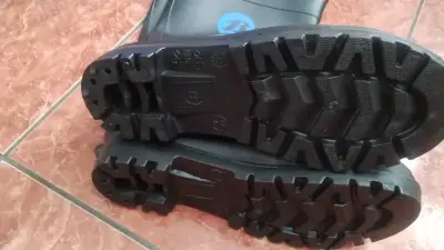Botad de agua de seguridad BATA 42 - miniatura 3