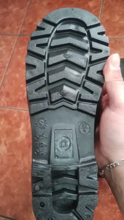 Botad de agua de seguridad BATA 42 - miniatura 4