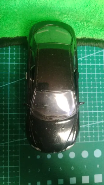 Modelo a escala Alfa Romeo GT negro - miniatura 5