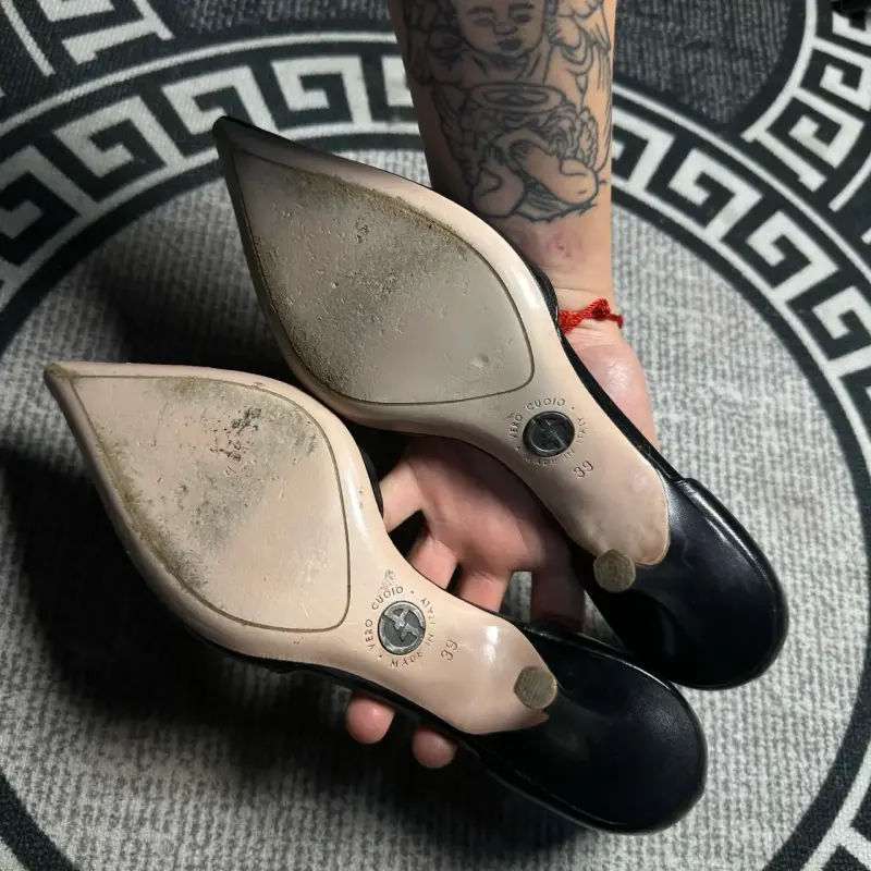 Tacones Negros Giorgio Armani Elegantes - 5