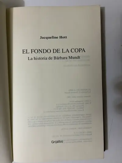 Libro 'El Fondo De La Copa' de Jacqueline Hott - miniatura 2