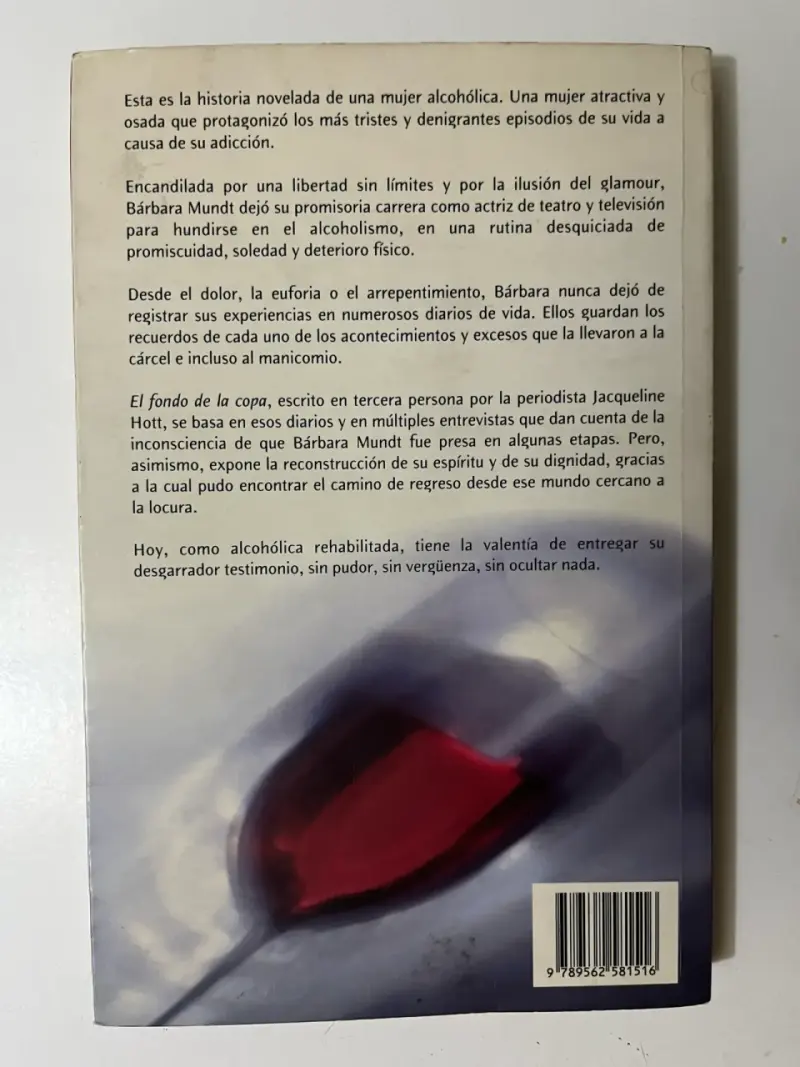 Libro 'El Fondo De La Copa' de Jacqueline Hott - 3
