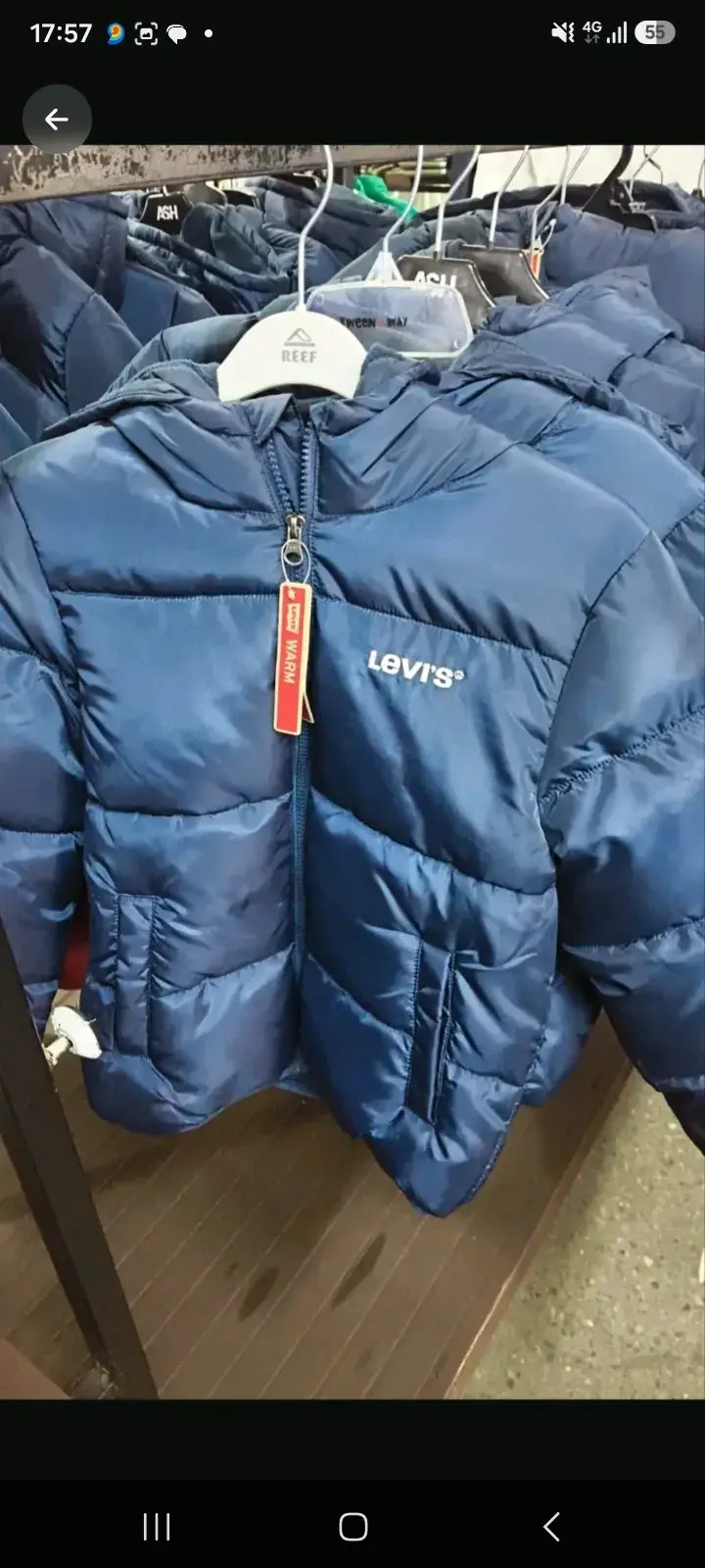 Chaqueta acolchada azul Levi's para hombre