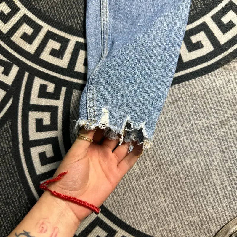 Jeans desgastados de mezclilla azul Zara Man - 4