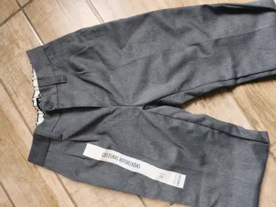 Pantalones escolares gris con costuras reforzadas - miniatura 2