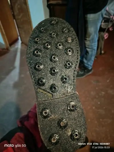 Botas con tapones removibles - miniatura 1