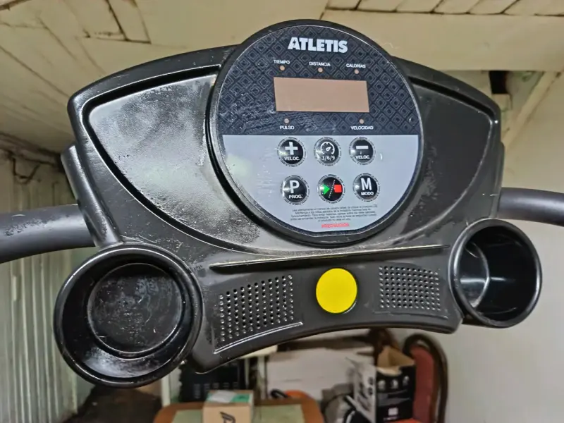Caminadora eléctrica Atletic con pantalla digital - 1