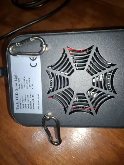 Luz LED de cultivo Tesla con doble foco - miniatura 3