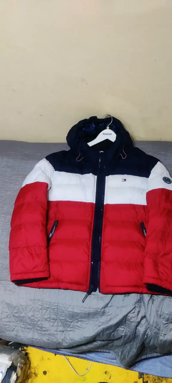 Chaqueta acolchada Tommy Hilfiger tricolor - 4