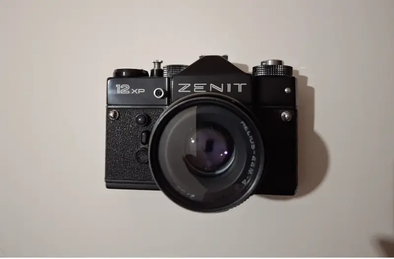 Cámara Zenit 12 XP - 1