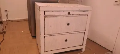 Cajonera pequeña de madera blanco con cajones - miniatura 1