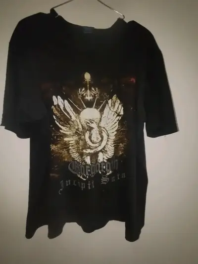 Polera negra Gorgoroth con diseño gráfico - miniatura 1