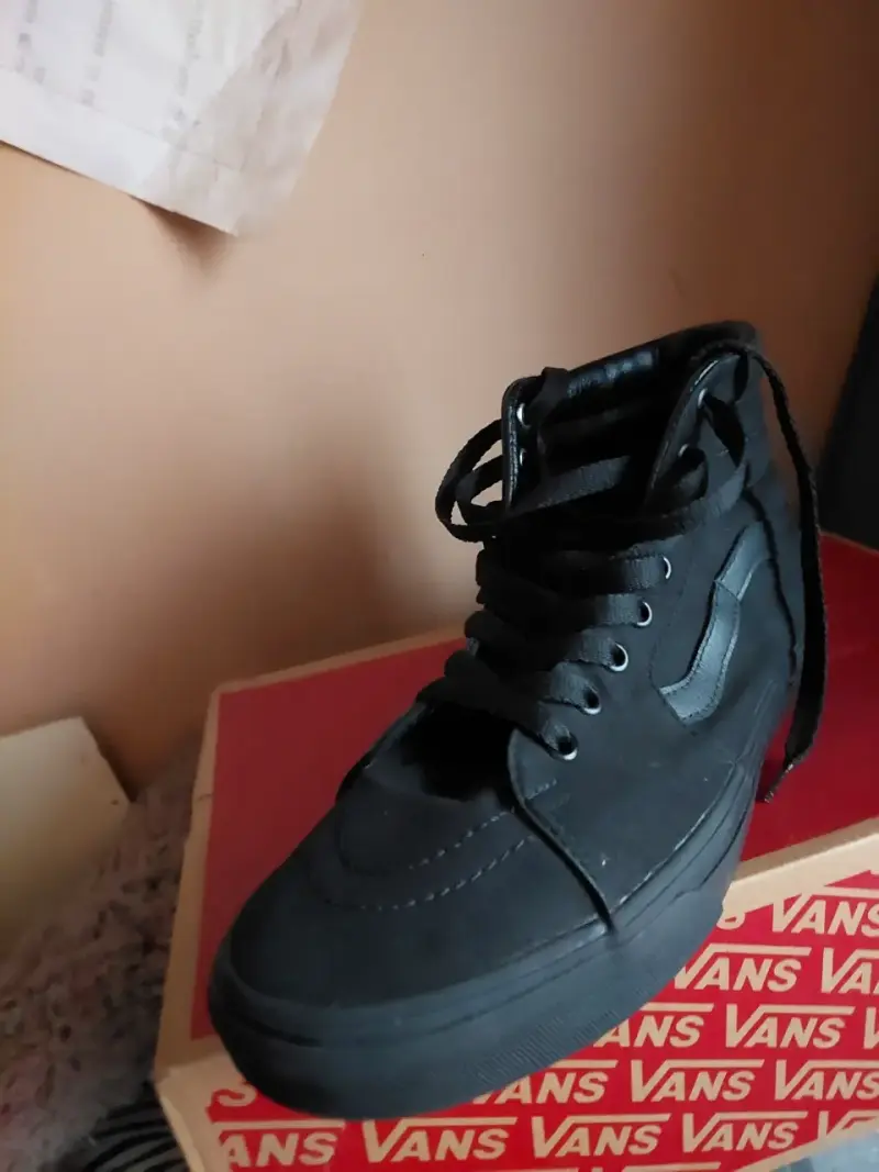 Zapatillas negras Vans de caña alta - 3