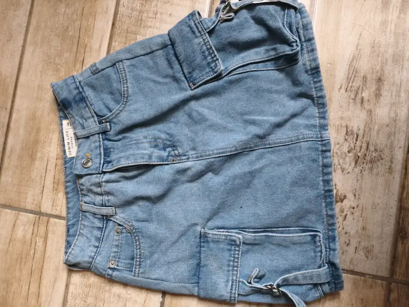 Falda de mezclilla cargo Denim Life talla 36 - 1