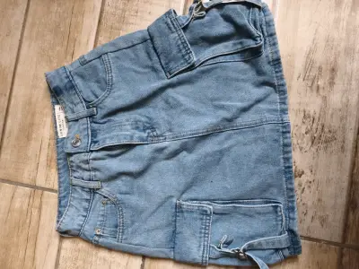 Falda de mezclilla cargo Denim Life talla 36 - miniatura 1