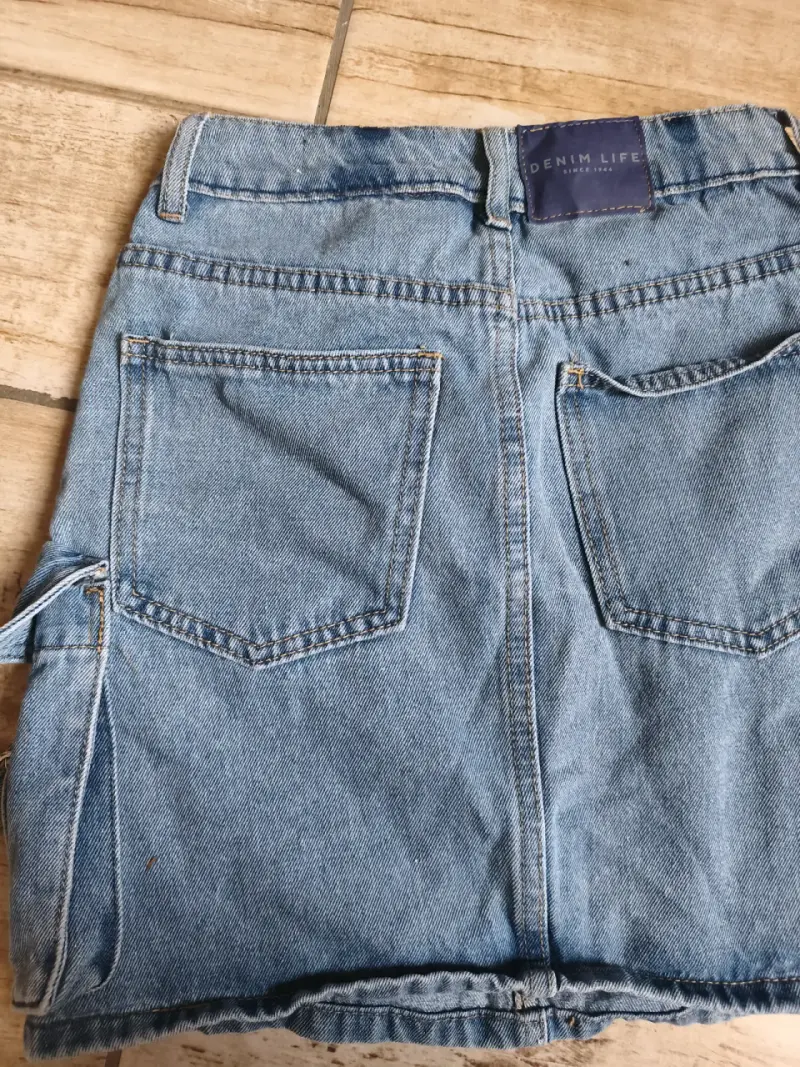 Falda de mezclilla cargo Denim Life talla 36 - 2