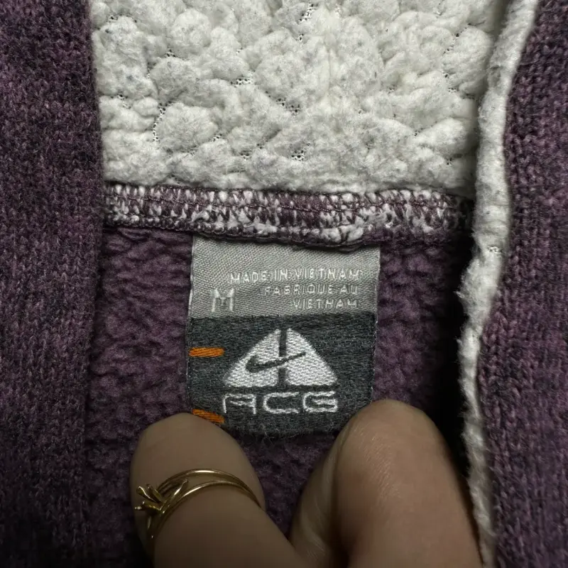 Polerón térmico Nike ACG - 3
